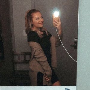 Meet your Posher, Skylar